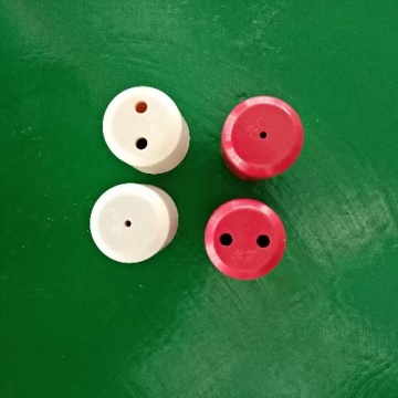 End sampling hole