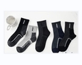 Oemen Wholesale custom performance sports Pure polyester socks new fashion anti slip football socks for men1