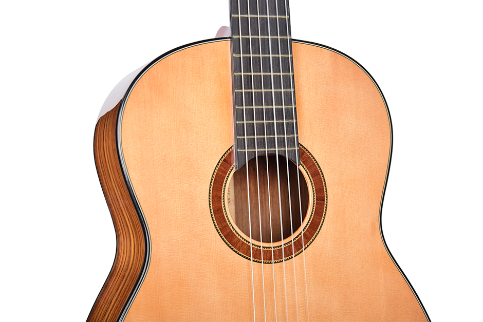 Cg 530s 39 Solid Top Classical Guitar