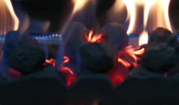 Video of ceramic base and coals with bundle wire