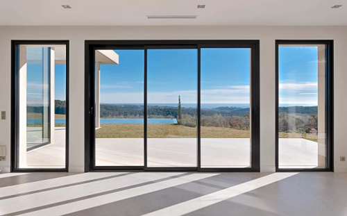 Why is Aluminum Commercial Door a Wise Choice for Enterprises?