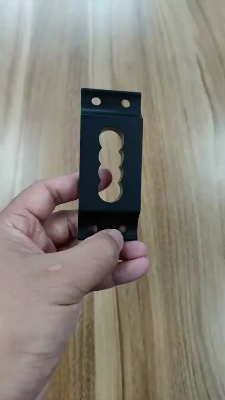 Suporte de montagem de roda traseira para cadeira de rodas personalizada