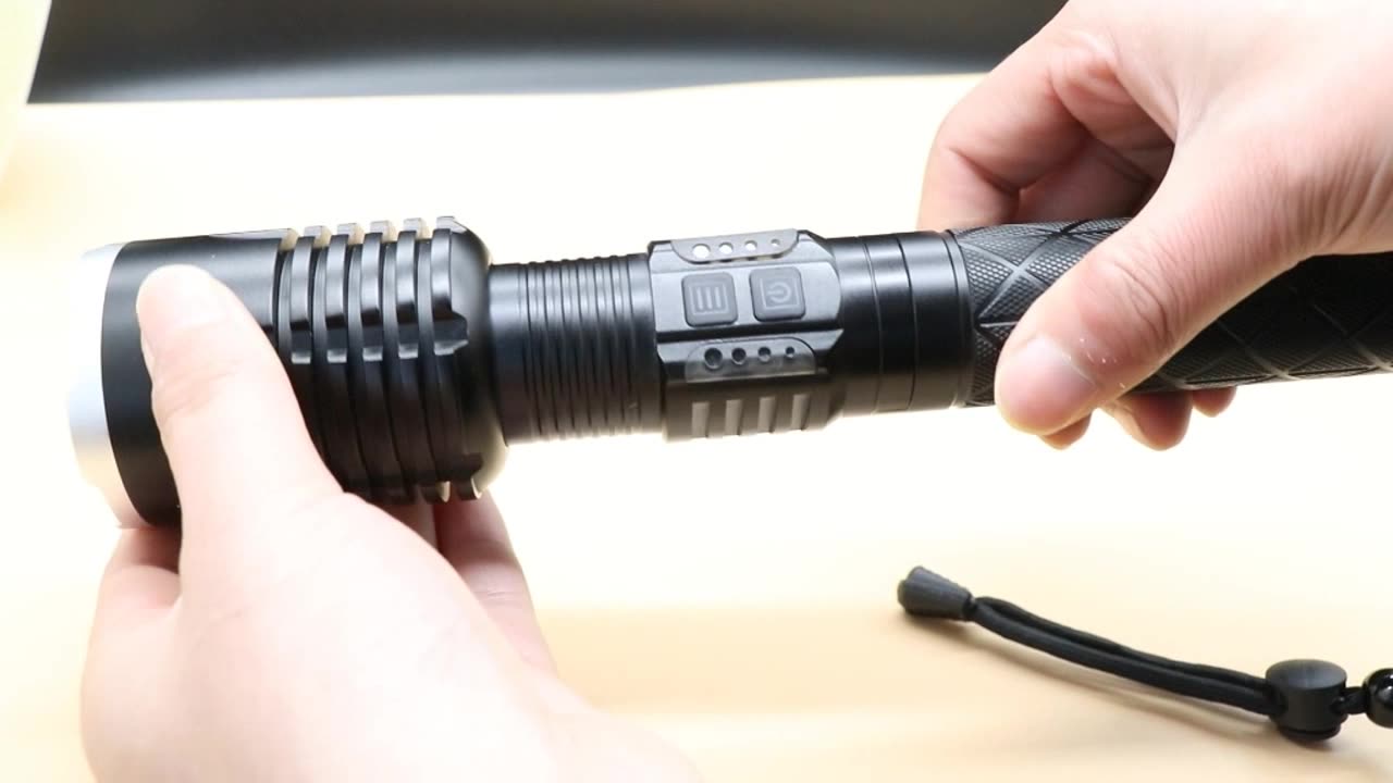 3500LM 26650 battery XHP120 Input and output power display waterproof aluminum alloy telescopic zoom flashlight with tail rope1