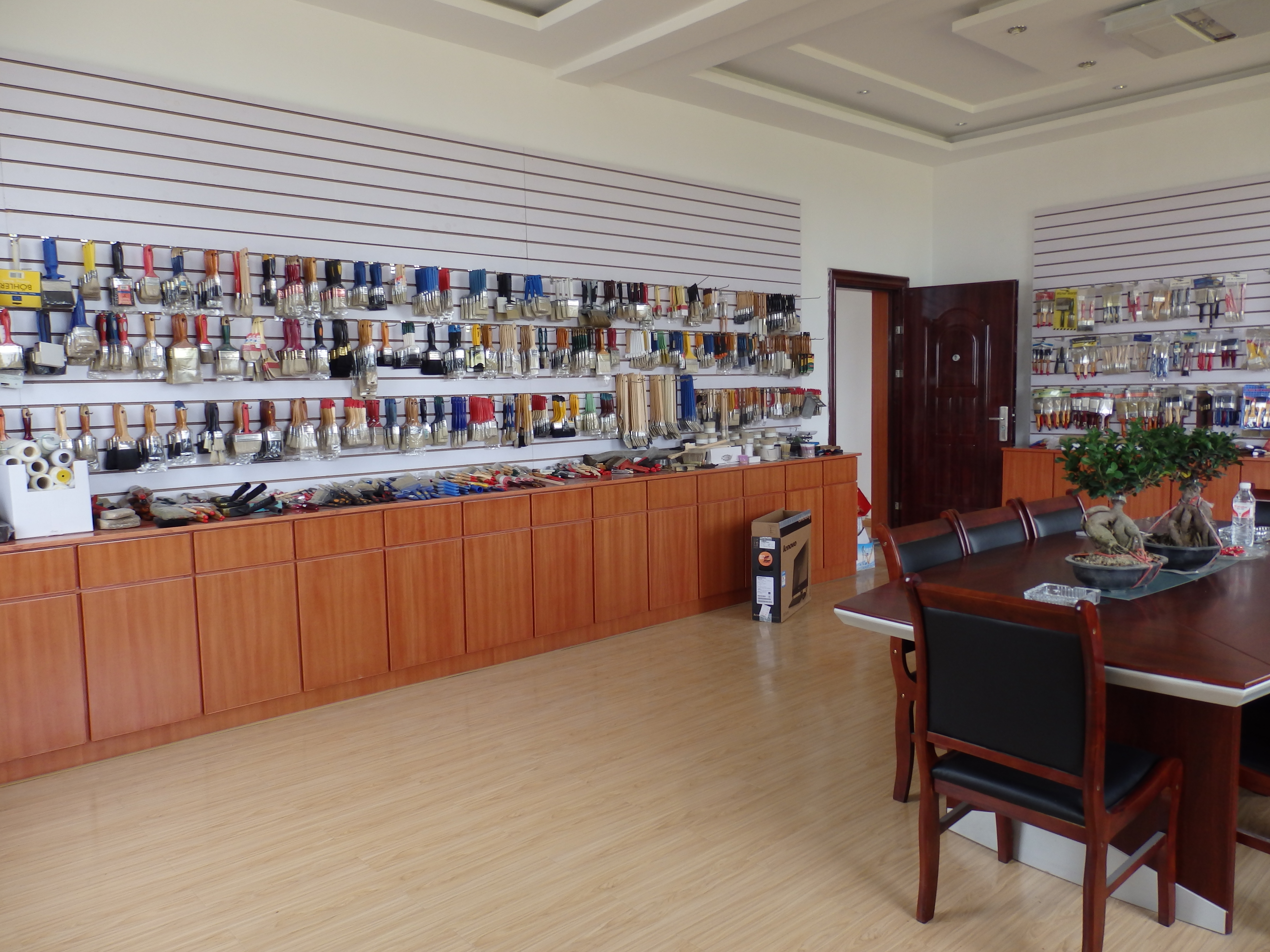Zhenjiang Runyang Brush Industrial Co. Ltd.