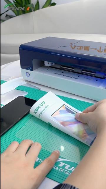 how to install UV screen protector film
