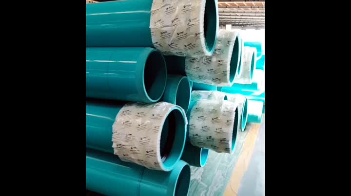 tuyau d&#39;alimentation en eau en PVC