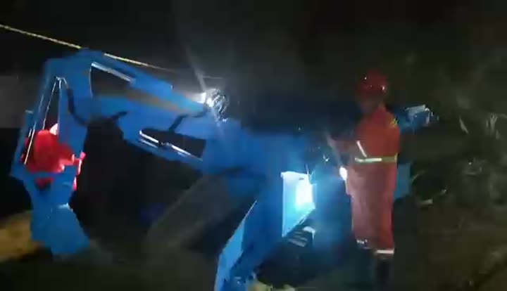 09DF974D5B5E92DBE2DEA34CE612FB81