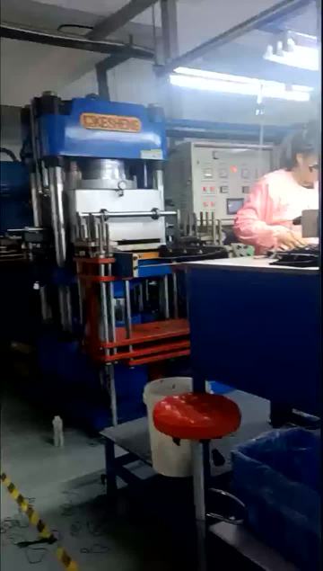 Compression molding workshop