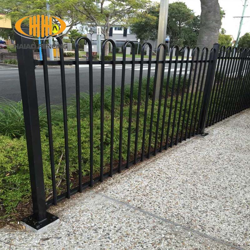 Bow Top Tubular Picket Steel Fence1