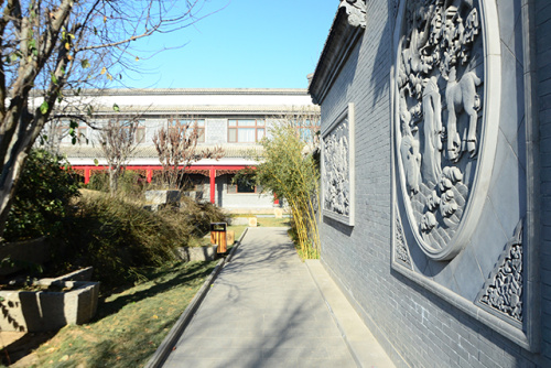 Chinese Brick Sculpture Scenic Wall: Kubatanidzwa kwetsika tsika dzechinyakare uye dzazvino aesthetics