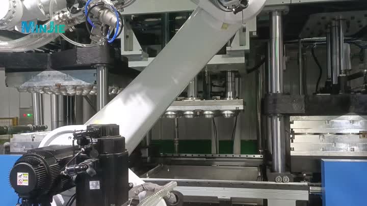 Máquina de fabricação de utensílios de tabela de fibra moldada