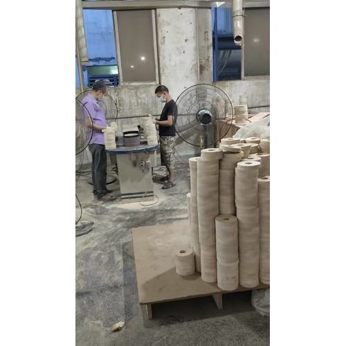 Production of solid wood lamp base