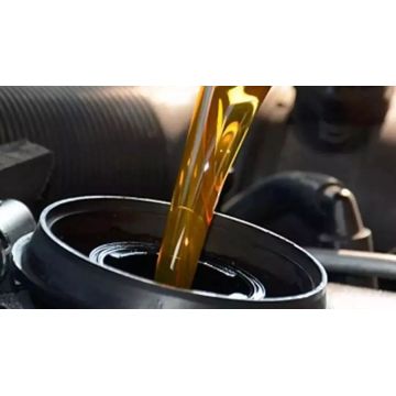 Why is oil precipitation more likely to occur in lubricating oil with better base oil