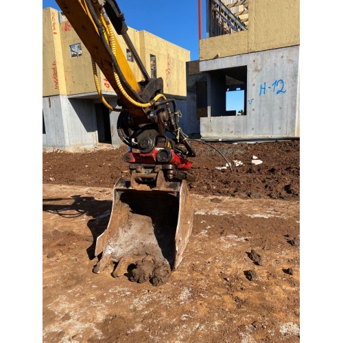 5 Ways to Be More Innovative as a tiltrotator manufacturer of excavator attachments