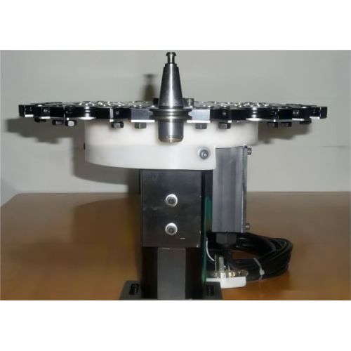 Diferencias entre los centros de mecanizado CNC y los tornos de CNC