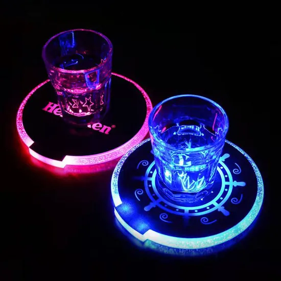 Coasters de bebidas LED coloridas com opções de luz personalizadas1