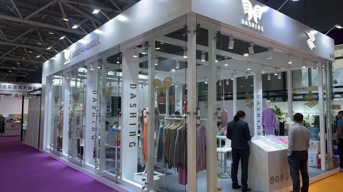 Dos días de feria de moda femenina