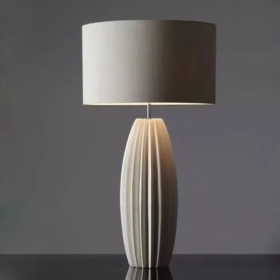 Lâmpadas de mesa cerâmicas inspiradas em vintage para espaços de vida aconchegante1