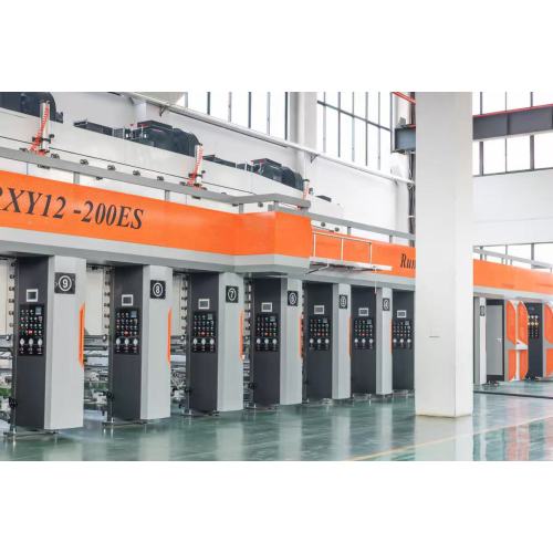 تست دستگاه چاپ انتقال حرارت در حال اجرا است