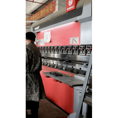 Jinhua Chixiang Shelving, Küresel Perakende ve Depo Endüstrileri için Çok Yönlü Teşhir ve Depolama Çözümleri Sunuyor