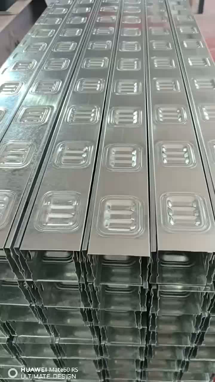 အပြည့်အဝ အလိုအလျောက် ကေဘယ်ဗန်းအဖုံးကို စက်ဖွဲ့စည်းခြင်း။