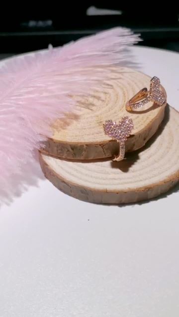 Heart earrings