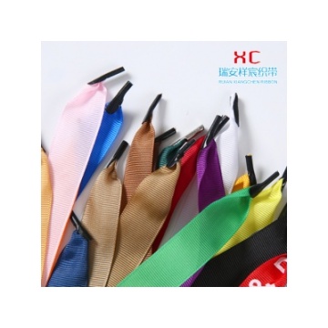 تطلق شركة Ruian Xiangchen Ribbon حزامًا مخصصًا من البوليستر/النايلون لأسواق الملابس والأحذية العالمية