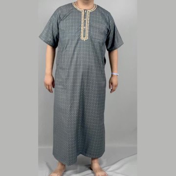 Morocco Robe men Clothes with  comfortable fabric material  for Muslim Embroidery  can OEM Service Thobe1