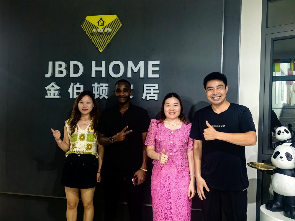 Customer Visit to Our Factory