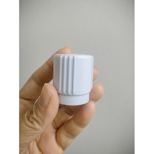 ZIBNO HUIWEN Launch of New Product – Anti-slip Ribbed Plastic Cap for Pipes Enters Mass Production Phase