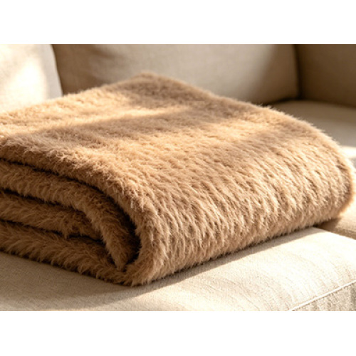 Textiles para el hogar de primera calidad: series de fibras naturales y pieles lujosas