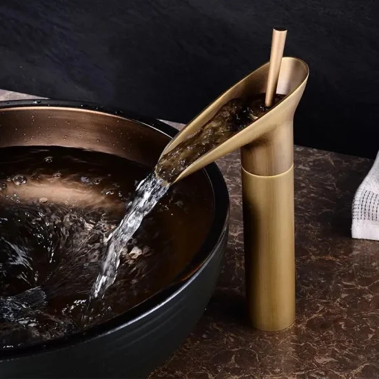 Zb6074 Hot Sale High Quality Vintage Brass Bathroom Basin Faucet1