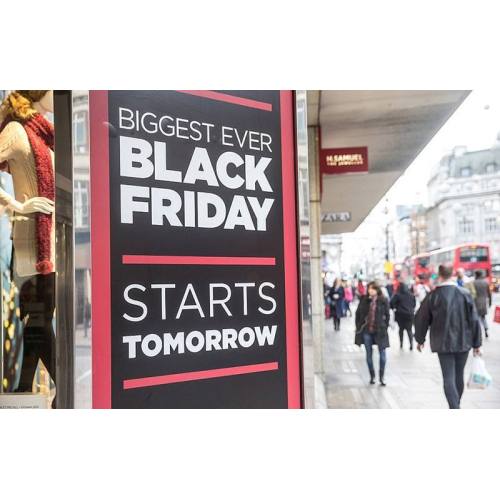 Црниот петок ја зголемува побарувачката за ткаенини за тапацир за софи: пораст на продажбата за текстилната индустрија