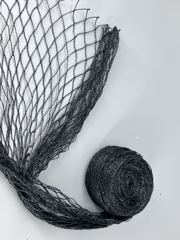 Flat wire rhombus anti-bird net