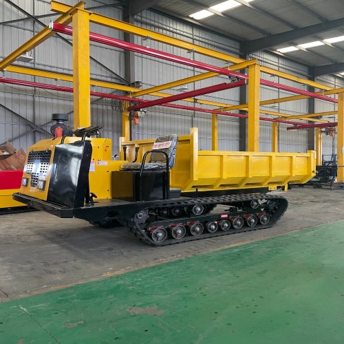 Um grande ajudante para a logística do pomar! O transportador agrícola de esteira 4T para logística de pomar é altamente preferido.