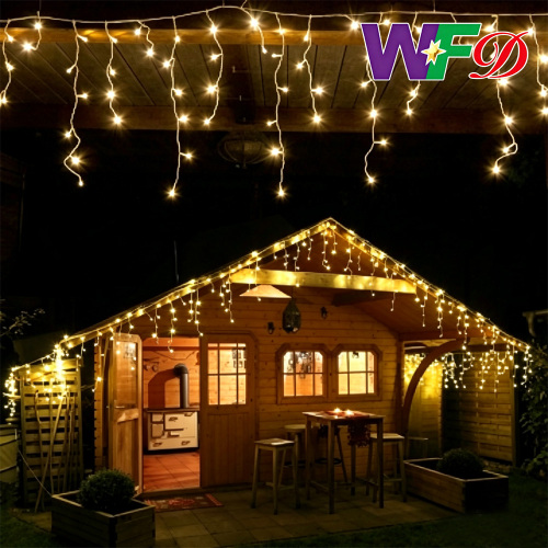 Titre principal en gras : guirlande lumineuse décorative d'extérieur à 480 LED avec transformateur à 8 modes d'éclairage.