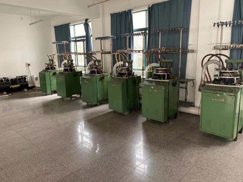 circular jacquard weft knitting machine