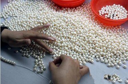YiWu Golden Sun Gifts Co., Ltd.