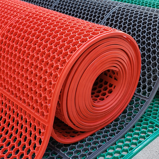 Vente à chaud Chine Meilleure qualité / approvisionnement en usine Hexagonal PVC MAT1