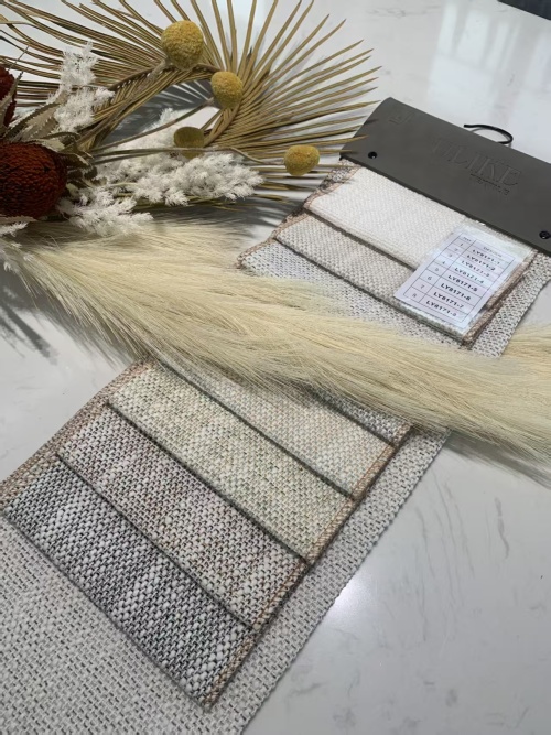 Resiliencia estética: equilibrio entre el estilo artístico y la practicidad diaria en la selección de telas para sofás de primera calidad