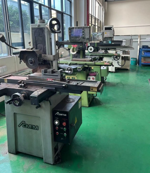 Milling machine machining area