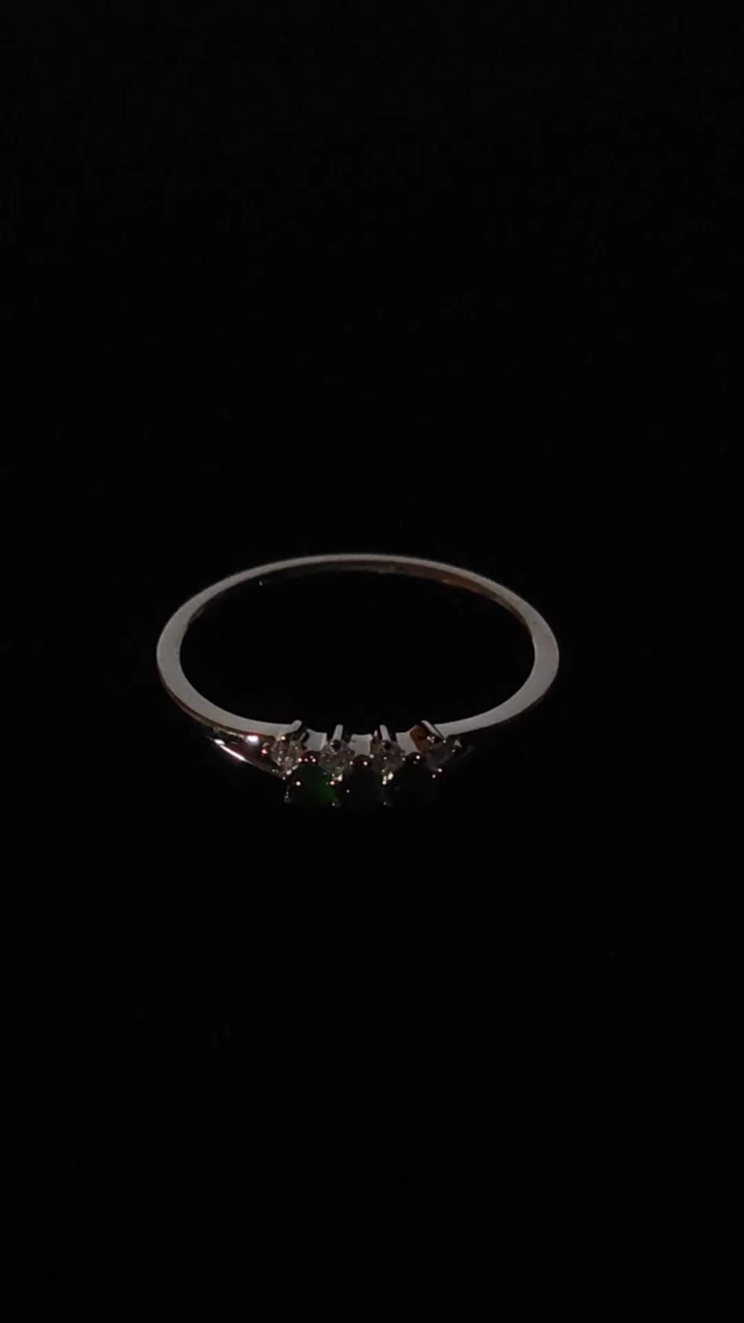 Délicat de plus haut niveau authentique jadéite jade 18k or blanc diamant soleil couleur verte gigue jadiite jadite anneau