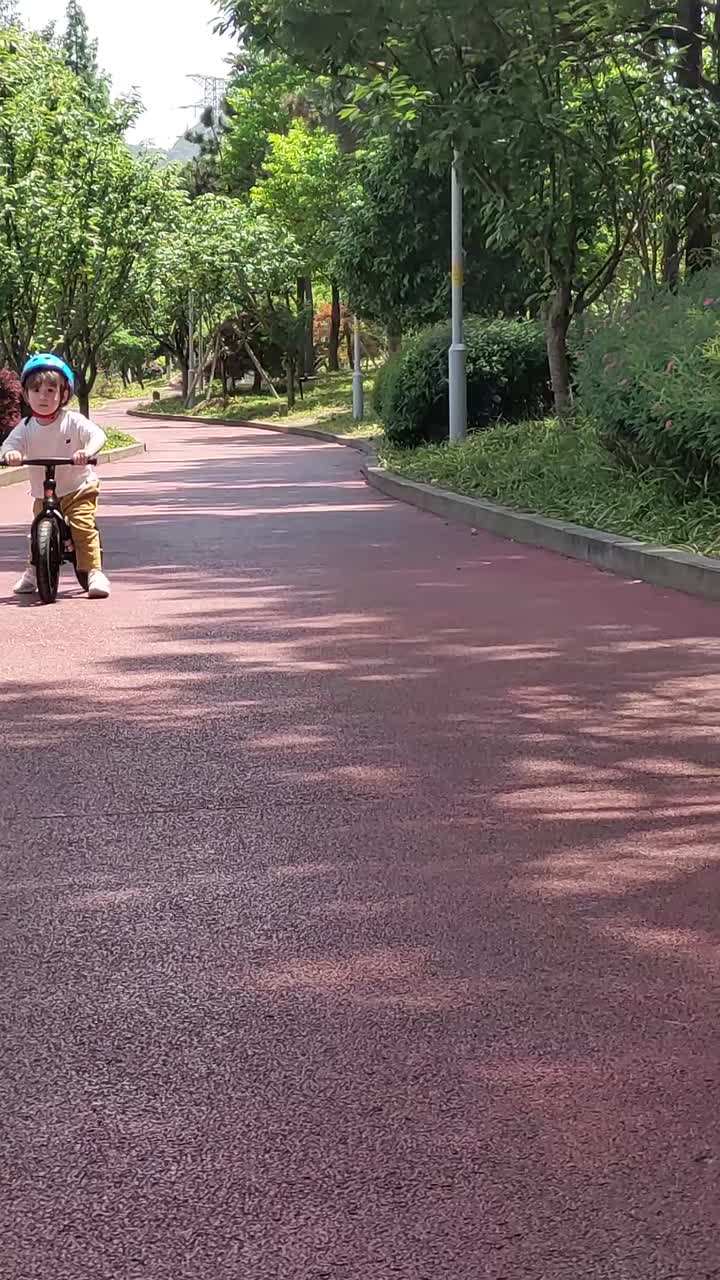 Balance bike