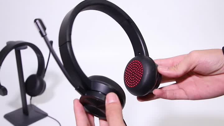 computer headphone with mic