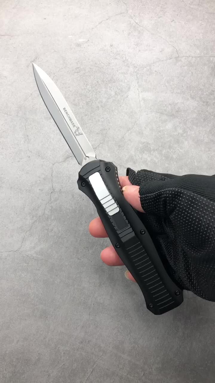 Benchmade OTF knife 8