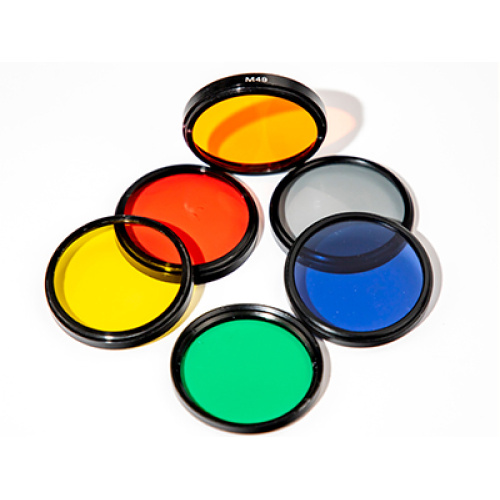 Optik Renkli Filtre Camında Cilalama Sonrası Neden Çizgiler Görünmüyor?