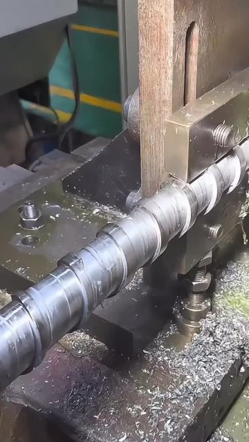making a 65mm screw