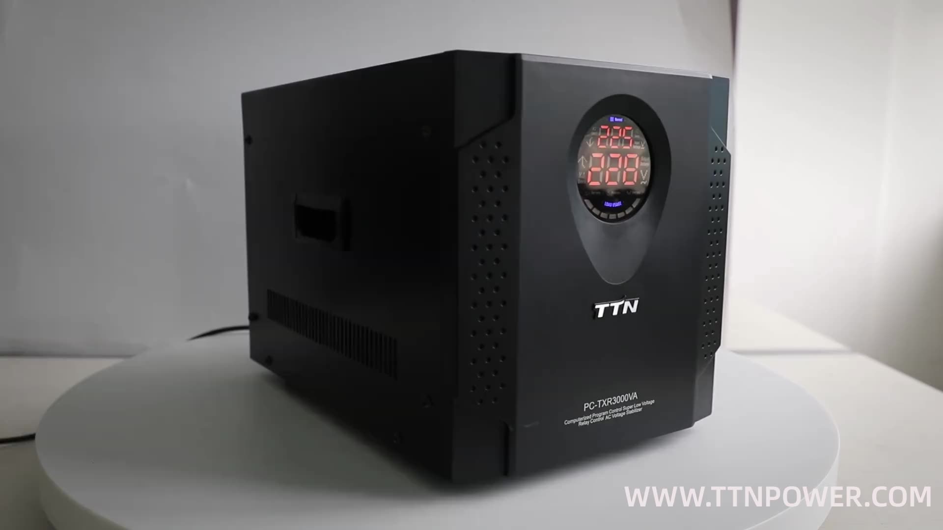 منظمات جهد الطور الواحد/مثبتات PC-TMC1000VA LED عرض مثبت الطاقة الجهد المنخفض الجهد 1