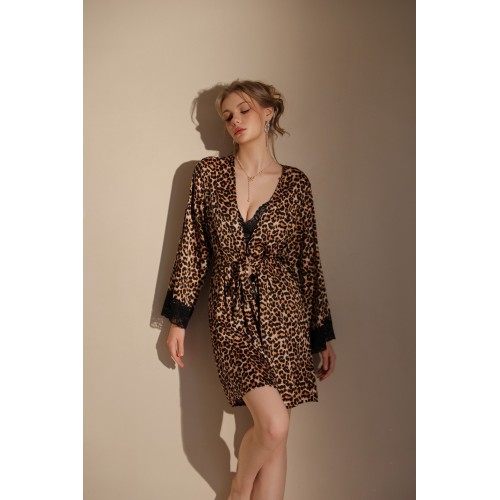 Taizhou Xiajie Garments erweitert seine Premium-Homewear-Linie um ein vielseitiges Pyjama-Set mit Spaghettiträgern