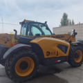 7M Telescopic Arm Small Diesel Forklift Loader with 3 Tons Capacity1